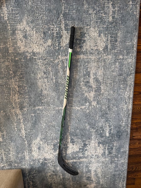 Intermediate Bauer Sling Right Handed Hockey Stick P92 (Used)