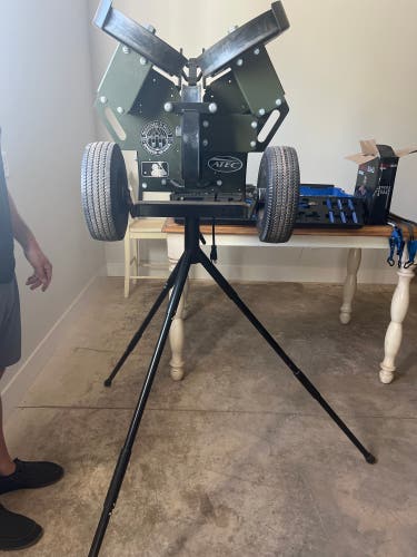 (Used) Atec Pitching Machine MX3 Distance
