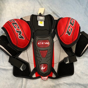 Medium Senior CCM U +12 Shoulder Pads (Used)