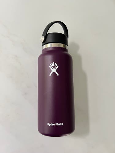 Hydro Flask 32oz. Wide Mouth water bottle eggplant plum purple lid wz handle