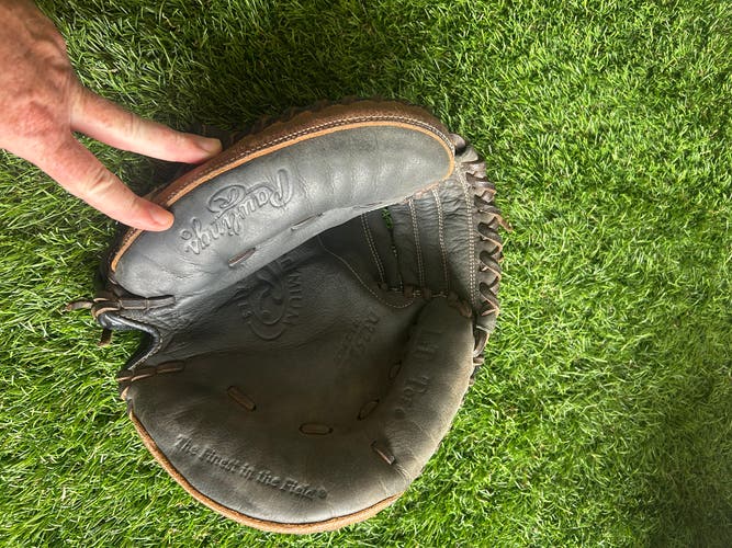 Rawlings Premium Series RH Catcher's Baseball Glove 32.5" (Used)