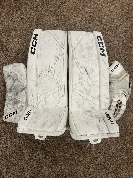 28"  CCM Axis 2.5 Regular Goalie Full Set (Used)