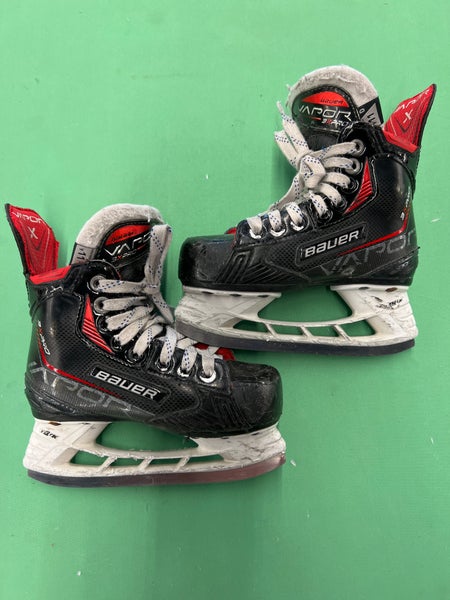 Youth Bauer Vapor 3X Pro Hockey Skates | Size 11Y