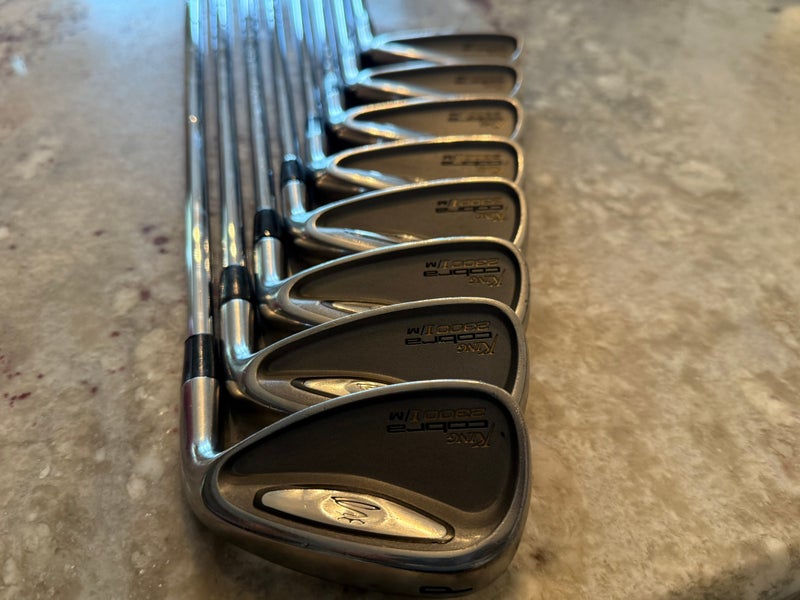 Men's Cobra King Cobra 2300 i/m Right Handed Iron Set Stiff Flex 8 Pieces Steel Shaft (Used)