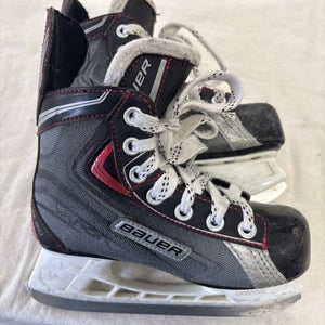 Junior Youth Size 13 Bauer Vapor X30 Ice Hockey Skates