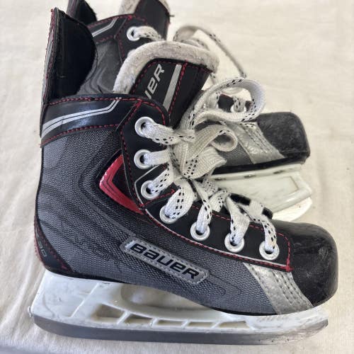 Junior Youth Size 13 Bauer Vapor X30 Ice Hockey Skates