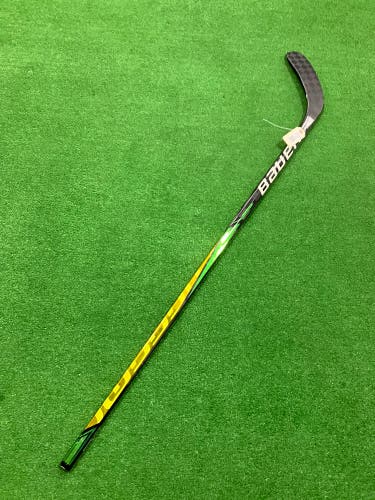 Junior Bauer Supreme UltraSonic Hockey Stick Right Handed P88 (Used)