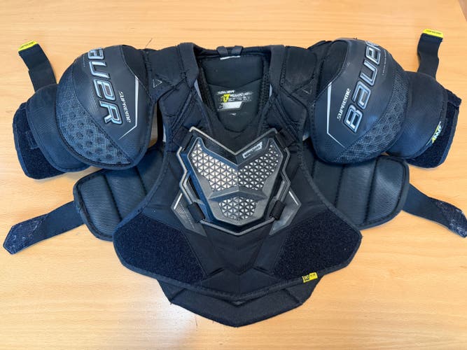 Bauer Supreme 3S Pro Shoulder Pads - Intermediate Medium
