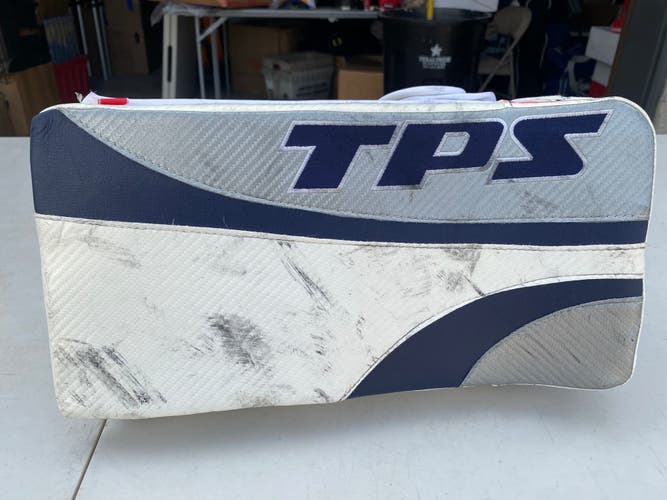 White Senior TPS Response Armor R8 Goalie Blockers Regular (Used)