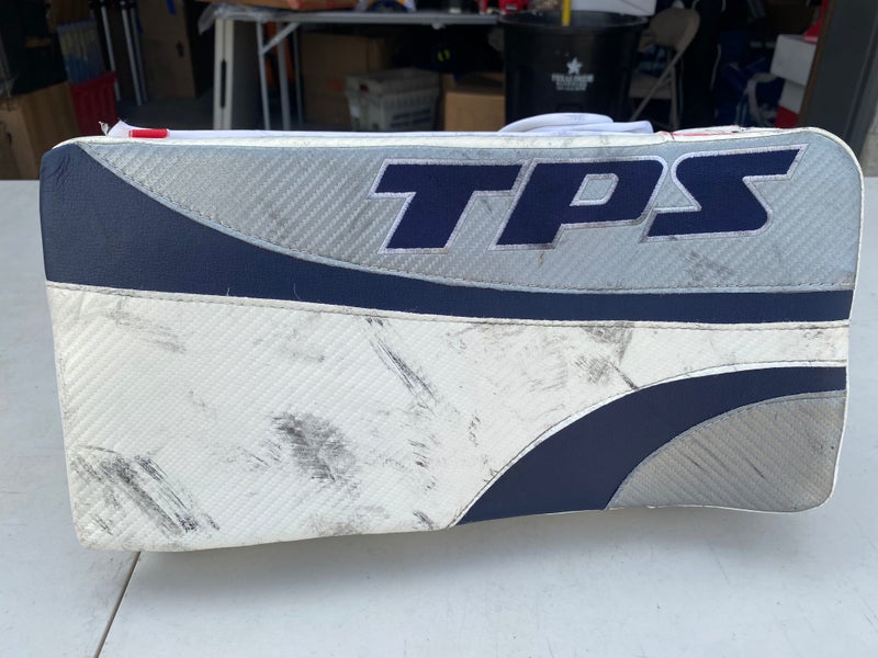 White Senior TPS Response Armor R8 Goalie Blockers Regular (Used)