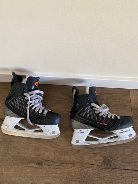 Easton Mako M8 Hockey Skates Regular Width Size 3.5 (Used)