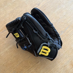 2025 Infield RH Wilson A2000 Baseball Glove 11.5" with Super Skin Back (New)