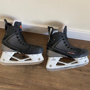 Easton Mako M8 Hockey Skates Regular Width Size 3 (Used)