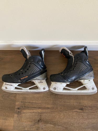 Easton Mako M8 Hockey Skates Regular Width Size 3 (Used)