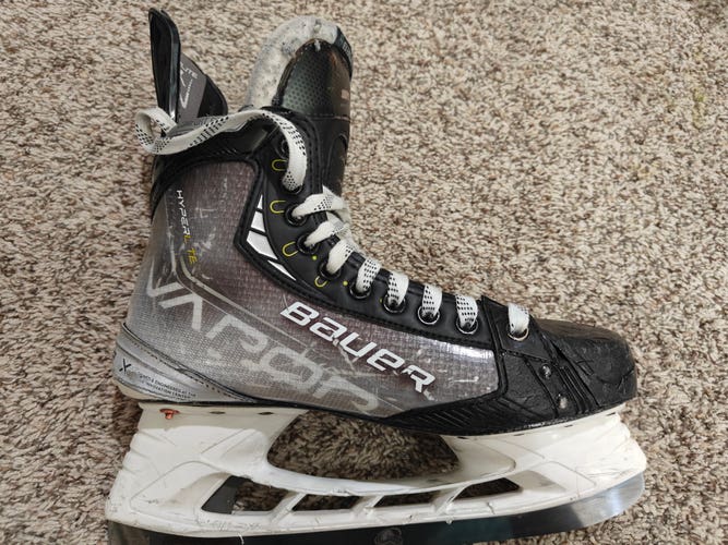 Bauer Vapor Hyperlite Hockey Skates Pro Stock (Brand Kruse Maple Leafs) L 7.25 R 7.5 DA (Fit 1)