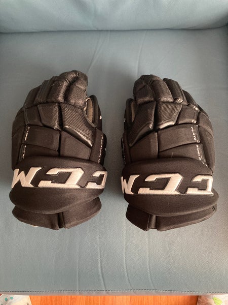 CCM Qlt Gloves 14" (Used)