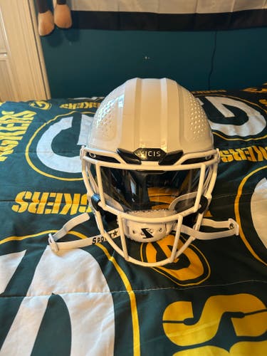 Medium Adult Vicis ZERO2 Helmet (Used)