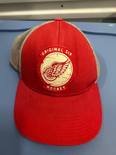 Detroit Red Wings CCM Original 6 SnapBack Hat