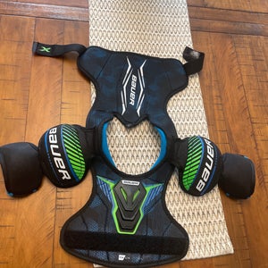 Large Youth Bauer Shoulder Pads (Used)