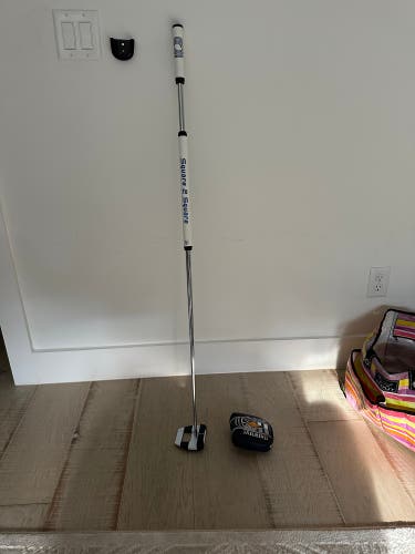 Absolutely MINT Odyssey Ai-one jailbird cruiser 48” broomstick putter w HC