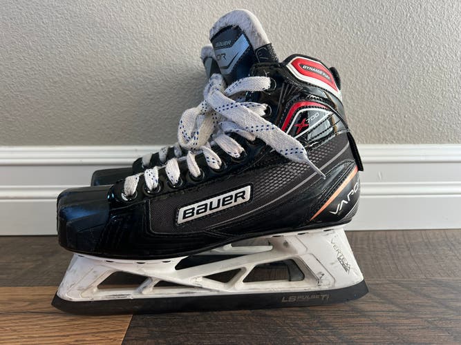 Bauer Vapor X700 Hockey Goalie Skates Regular Width 7 (Used)