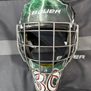 Senior Medium Bauer Concept C2 Goalie Mask (Used)
