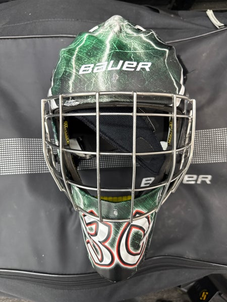 Senior Medium Bauer Concept C2 Goalie Mask (Used)