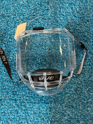 Senior Bauer Concept 3 Full Shield (Used)