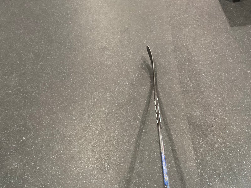 Senior CCM Jetspeed FT6 Pro Right Handed Hockey Stick P92 (New)