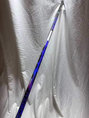 Like New Senior CCM RibCor Trigger 10 Pro Right Handed Hockey Stick P28 70 Flex