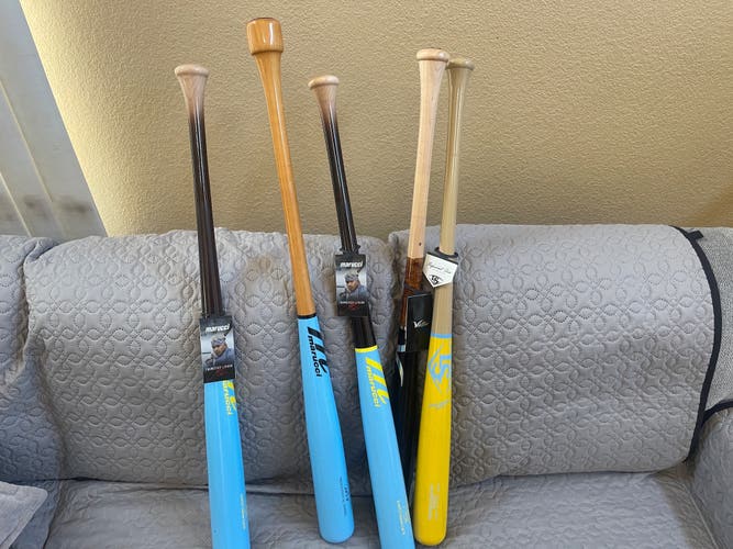 (NEW) 2025 Marucci LINDY12 Pro Maple Bat (-3) 30 oz 33"