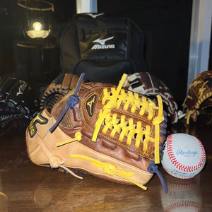 Fresh Restore  Mizuno Classic Pro Soft GCP67S 11.5" (Used)