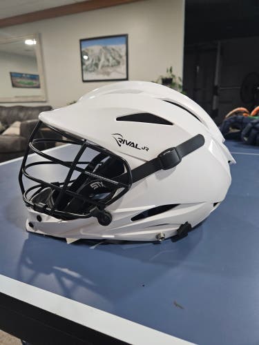 Youth STX Rival Jr Helmet (Used)