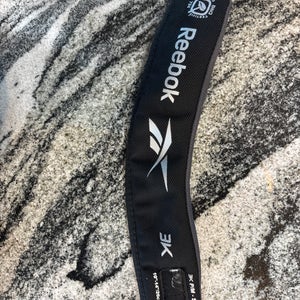 Reebok (Used) 3K neck guard 10”-14”