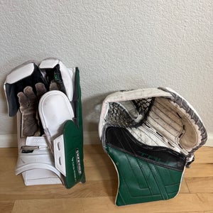 2024 Bauer Vapor Hyperlite 2 Regular Pro Stock Blocker  / True Hzrdus Pro PX4 Glove (Used 9 months)