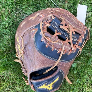 Mizuno Classic Pro Soft First Base Glove | RH 12.5"