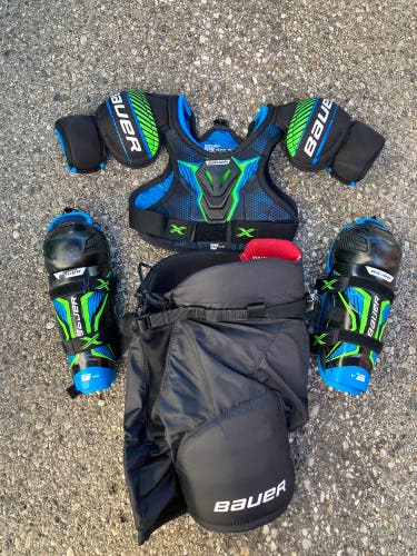 Youth Medium Bauer Starter Kit