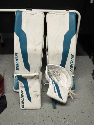 34" 2025 Bauer Supreme Shadow Regular Goalie Full Set Pro Stock (Used)