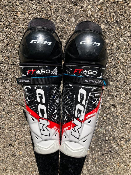 12” CCM Jetspeed FT680 Shin Pads
