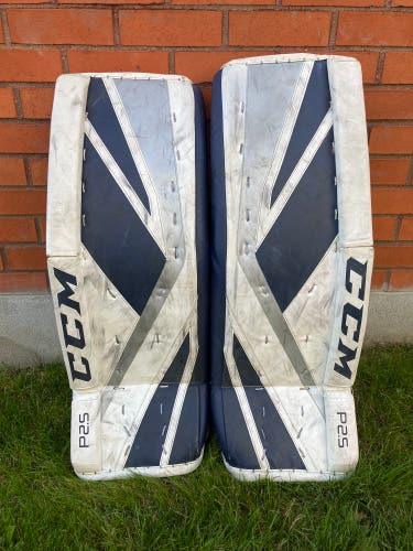 Senior CCM Premier P2.5 Goalie Leg Pads | 32”