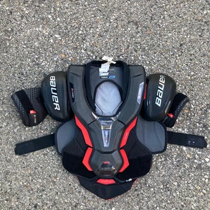 Senior Medium Bauer Vapor 3X Pro Shoulder Pads
