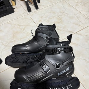 2025 Bauer Konekt 2 Hockey Skates Regular Width 9 (Minimum use)