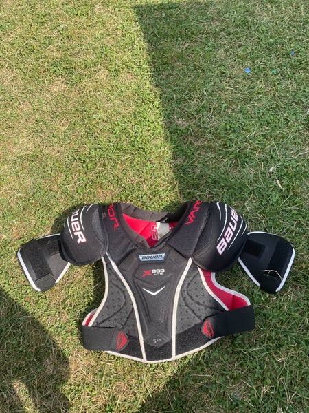 Small Senior Bauer Vapor X800 Lite Shoulder Pads (Used)