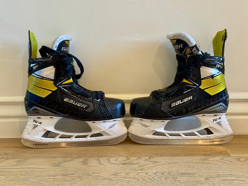 Bauer Supreme 3S Hockey Skates, Size 3