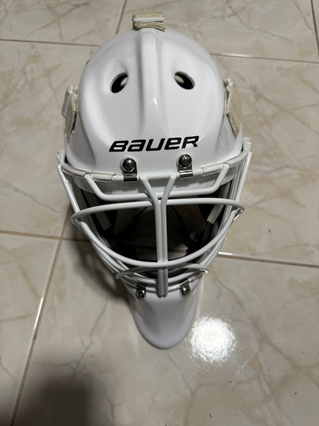 Senior Bauer 940 Goalie Mask (Used)