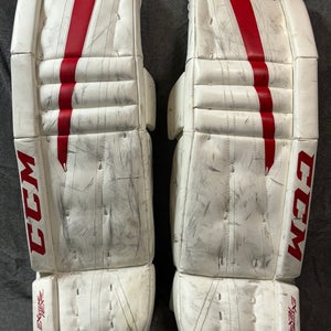 30" CCM Extreme Flex 760 Goalie Leg Pads (Used)