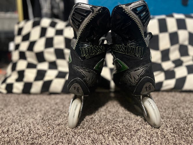 Mission Axiom T6 Inline Skates Regular Width Size 6.5 (Used)