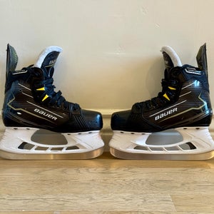 2024 Bauer Supreme M40 Hockey Skates, Size 3 EE, Extra Wide Width