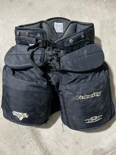 Senior Small Vaughn Velocity 7500 Hockey Goalie Pants (Used)