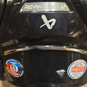 Medium Bauer Re-Akt 155 Helmet (Used)